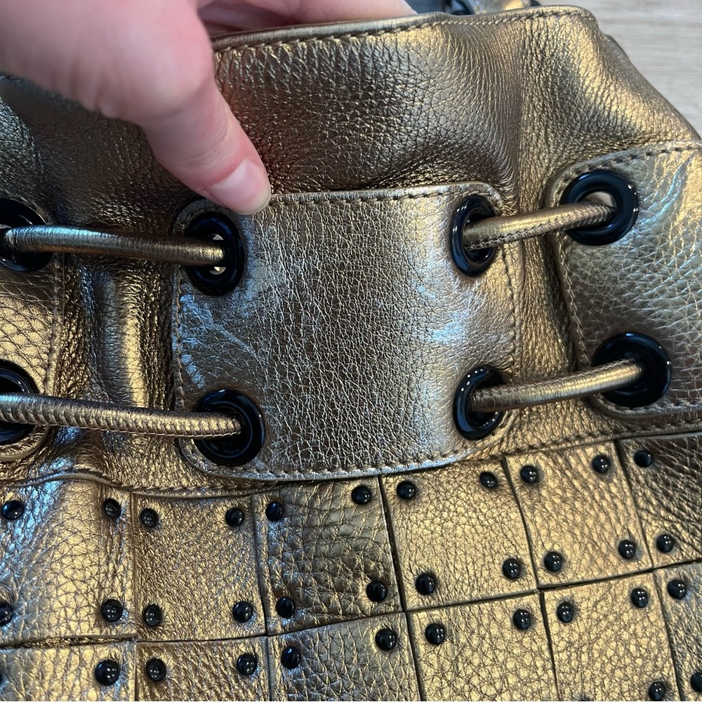 Burberry Prorsum Large Calfskin Gold Studded Warrior Bag Leather Metallic - Picture 8 of 16